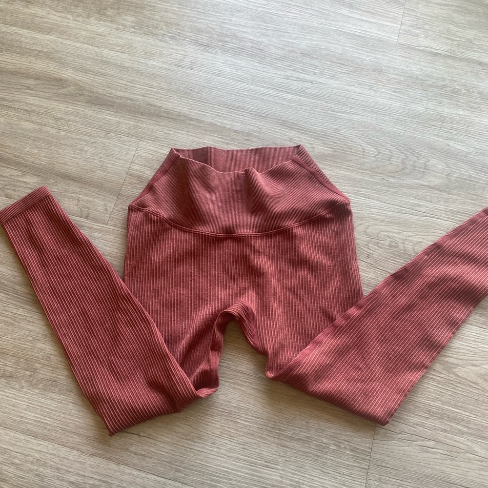 balance athletica leggings